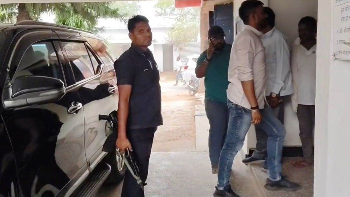 27_05_2026-sitapur_mla_and_supporters_accused_of_assaulting_naib_tehsildar.jpg