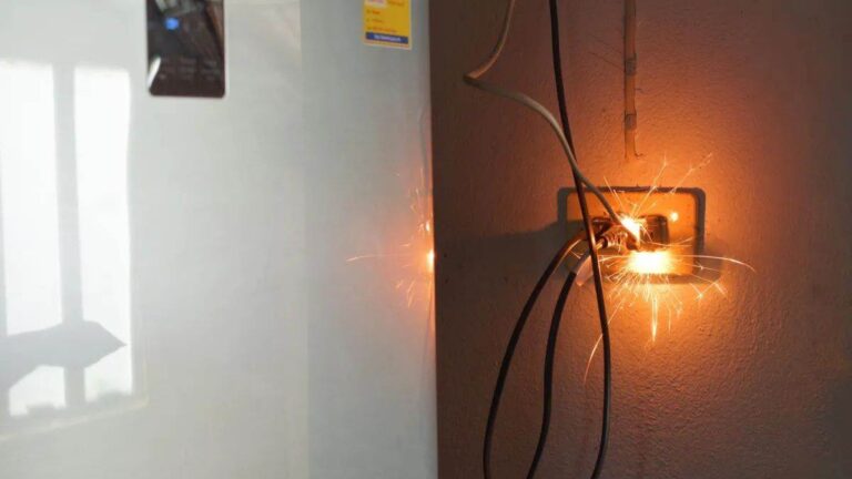 09_06_2026-short-circuit9.jpg