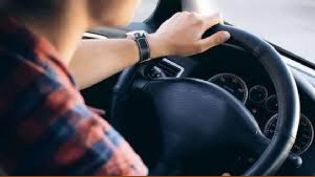 12_06_2026-car_drive.jpg