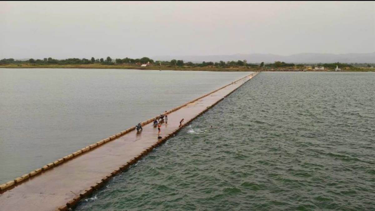 14_06_2026-dhar_barwani_rajghat_bridge.jpg