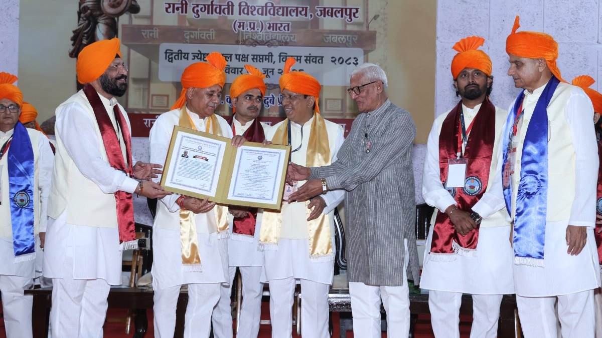 21_06_2026-vijay_dutt_shridhar_honoured.jpg