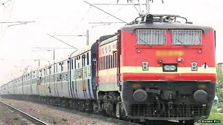 17_07_2026-jhansi_asansol_special_train_2026717_115126.jpg