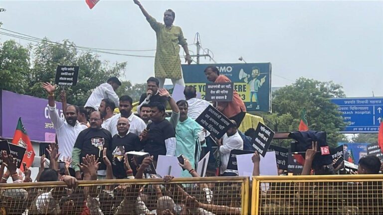 22_07_2026-bjp_pradrshan_bhopal.jpg
