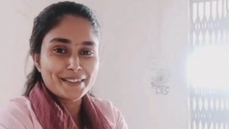 22_07_2026-dhar_government_health_center_video_viral_.jpg