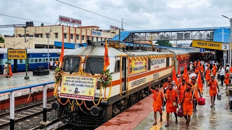 30_07_2026-sawan_special_train_2026730_162626.jpg