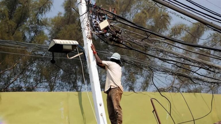 13_08_2026-27_05_2025-mp_news_bijli_chori.jpg