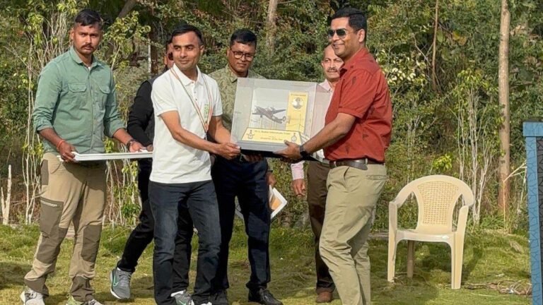 16_08_2026-iaf_sergeant_jinendra_surana_honoured.jpg