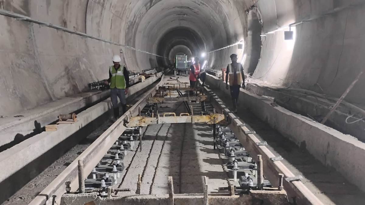 20_08_2026-indore_dahod_rail_line_project_tunnel_2026820_91611.jpg