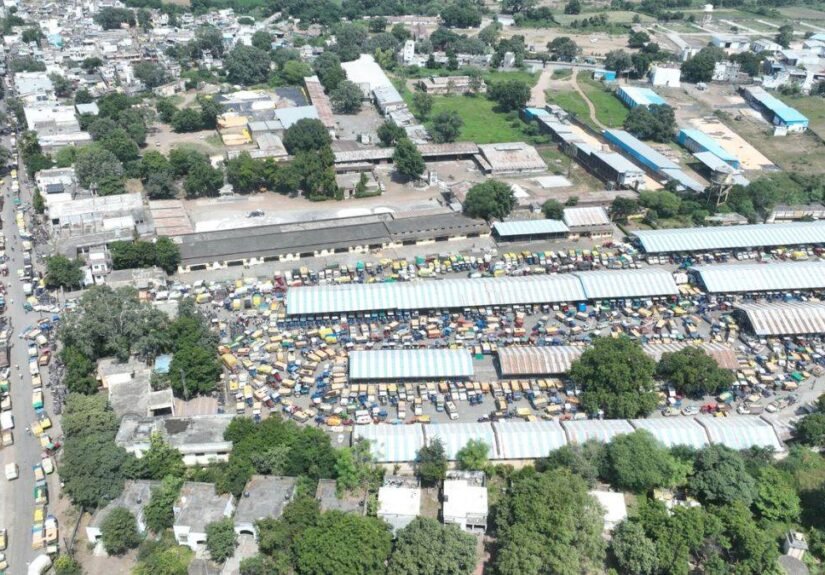 10_10_2026-khargone_me_laga_jam_kapas.jpg